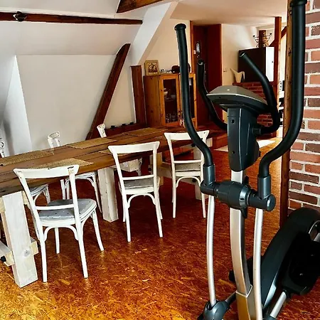Na Horach, Plesivec * Pstruzi (Karlovy Vary)